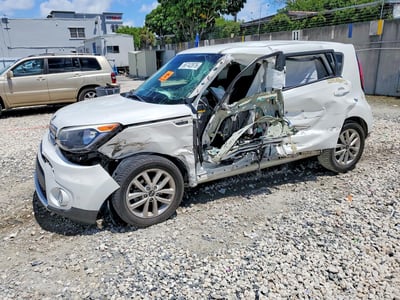 KNDJP3A55J7****** 2018 Kia Soul