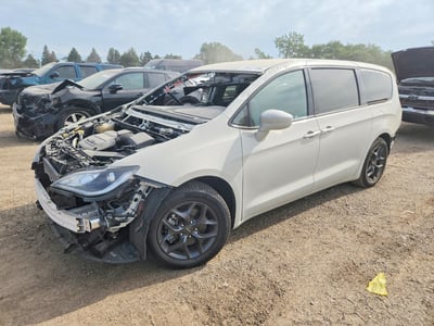 2C4RC1FG7KR****** 2019 Chrysler Pacifica