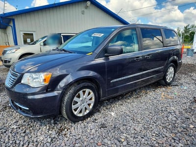 2C4RC1BG5FR****** 2015 Chrysler Town & Country