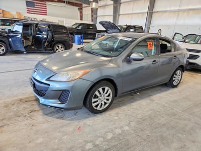 JM1BL1TG3D1****** 2013 Mazda 3