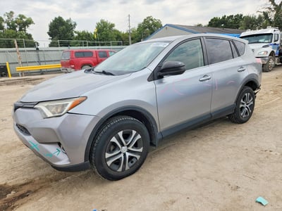 JTMBFREV8JJ****** 2018 Toyota RAV4