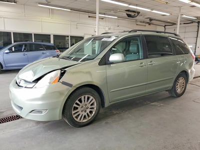 2010 Toyota Sienna