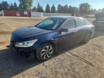 1HGCR2F92GA****** 2016 Honda Accord