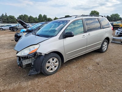 5TDKK4CC9AS****** 2010 Toyota Sienna