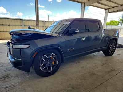 7FCTGAAA2NN****** 2022 Rivian R1T