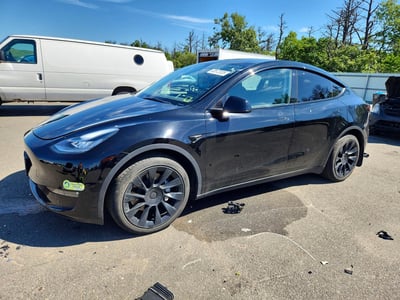 7SAYGDEE2NA****** 2022 Tesla Model Y