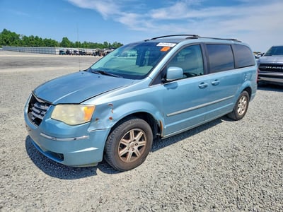 2010 Chrysler Town & Country