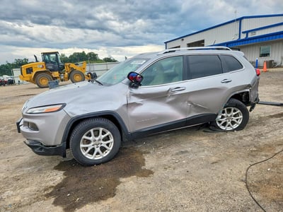1C4PJMCB2FW****** 2015 Jeep Cherokee
