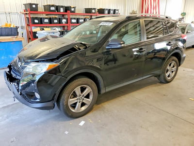 2T3RFREV2FW****** 2015 Toyota RAV4