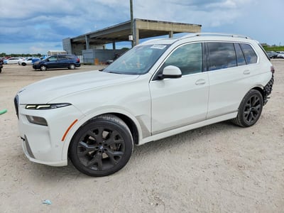 5UX23EM0XR9****** 2024 BMW X7