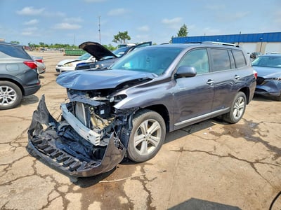 5TDDK3EH2CS****** 2012 Toyota Highlander
