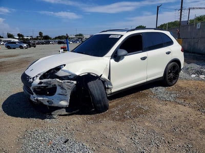 WP1AB2A22BL****** 2011 Porsche Cayenne