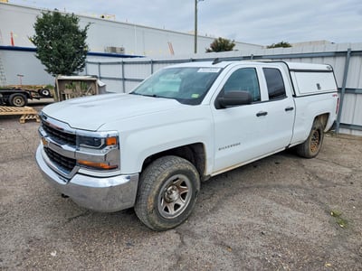 1GCVKNEH4JZ****** 2018 Chevrolet Silverado 1500