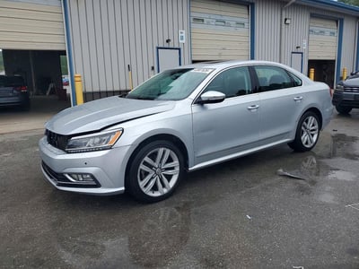 1VWCT7A36GC****** 2016 Volkswagen Passat