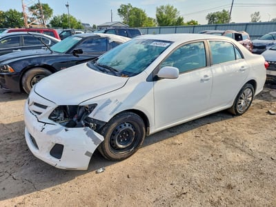 2T1BU4EE8CC****** 2012 Toyota Corolla