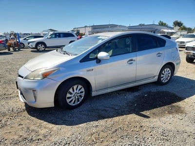 JTDKN3DPXF3****** 2015 Toyota Prius