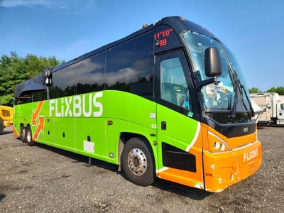 2MG3JMBA6KW****** 2019 Motor Coach Industries J4500