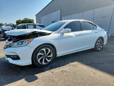 1HGCR2F83HA****** 2017 Honda Accord