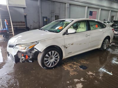 2014 Toyota Avalon Hybrid