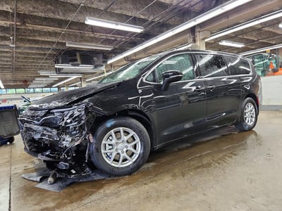 2027 Chrysler Pacifica