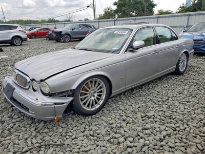 SAJWA71B36S****** 2006 Jaguar XJ-Series