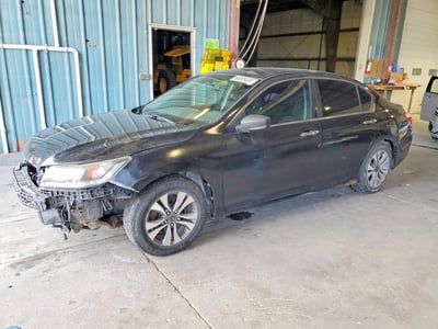 1HGCR2F32DA****** 2013 Honda Accord