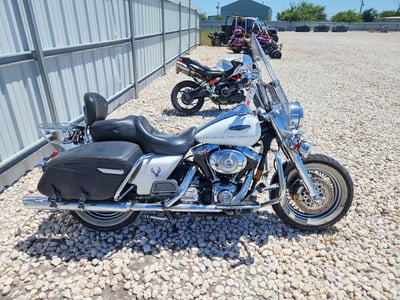 1HD1FRW3X4Y****** 2004 Harley-Davidson Road King Classic