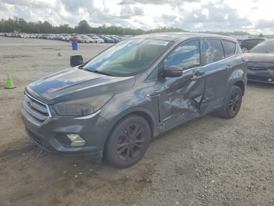 1FMCU0GD6HU****** 2017 Ford Escape
