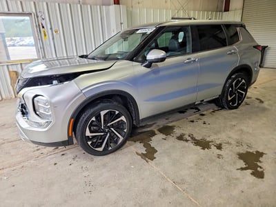 JA4J3UA8XNZ****** 2022 Mitsubishi Outlander