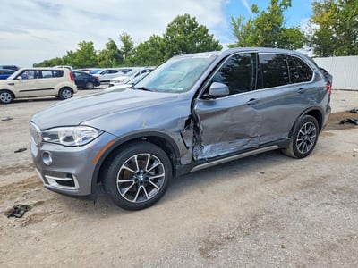 5UXKR0C52H0****** 2017 BMW X5
