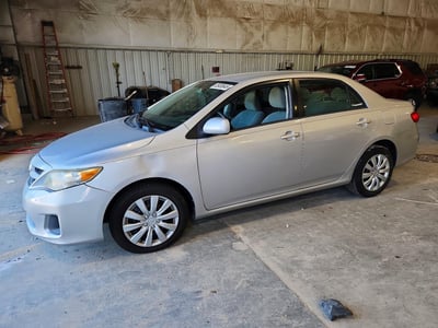 2T1BU4EEXCC****** 2012 Toyota Corolla