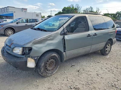 1999 Toyota Sienna
