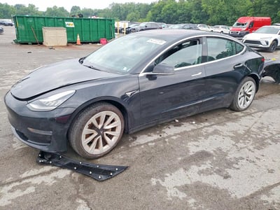 5YJ3E1EB2JF****** 2018 Tesla Model 3