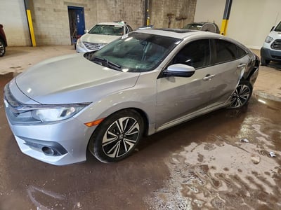 2HGFC1F70GH****** 2016 Honda Civic