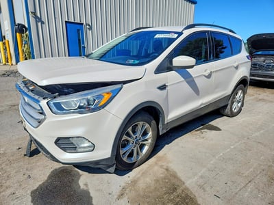 1FMCU9HD8KU****** 2019 Ford Escape