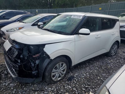 KNDJ23AU5P7****** 2023 Kia Soul