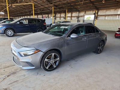 WDD3G4EB2KW****** 2019 Mercedes-Benz A-Class