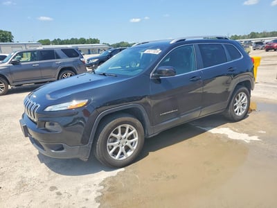1C4PJMCB2GW****** 2016 Jeep Cherokee