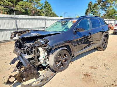 1C4PJLCB7GW****** 2016 Jeep Cherokee