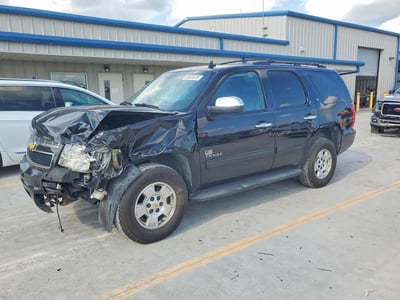 1GNSKBE00DR****** 2013 Chevrolet Tahoe