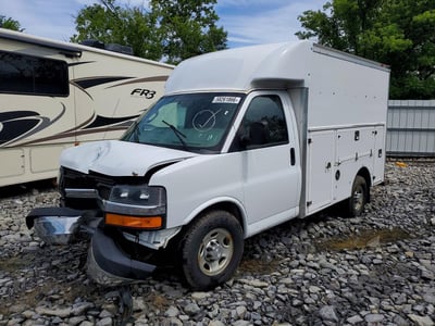 1GB0GRFG6H1****** 2017 Chevrolet Express