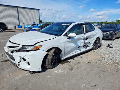 4T1B61HK6JU****** 2018 Toyota Camry