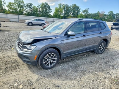 3VV1B7AX2MM****** 2021 Volkswagen Tiguan