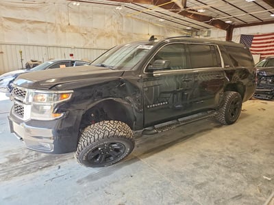 1GNSKHKC8HR****** 2017 Chevrolet Suburban