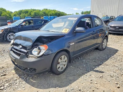 KMHCM3AC4AU****** 2010 Hyundai Accent