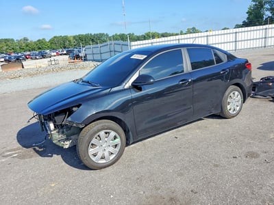3KPA24AD4ME****** 2021 Kia Rio