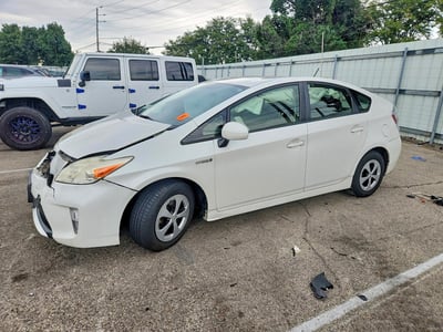 JTDKN3DU4E0****** 2014 Toyota Prius