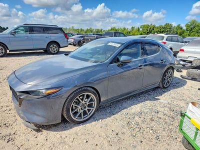 JM1BPANMXL1****** 2020 Mazda 3
