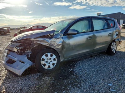 KMHDB8AE3CU****** 2012 Hyundai Elantra