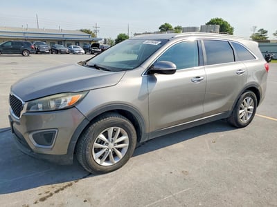 5XYPG4A52HG****** 2017 Kia Sorento